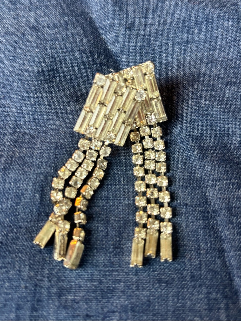 Vintage Rhinestone Dangly Pierced Earrings